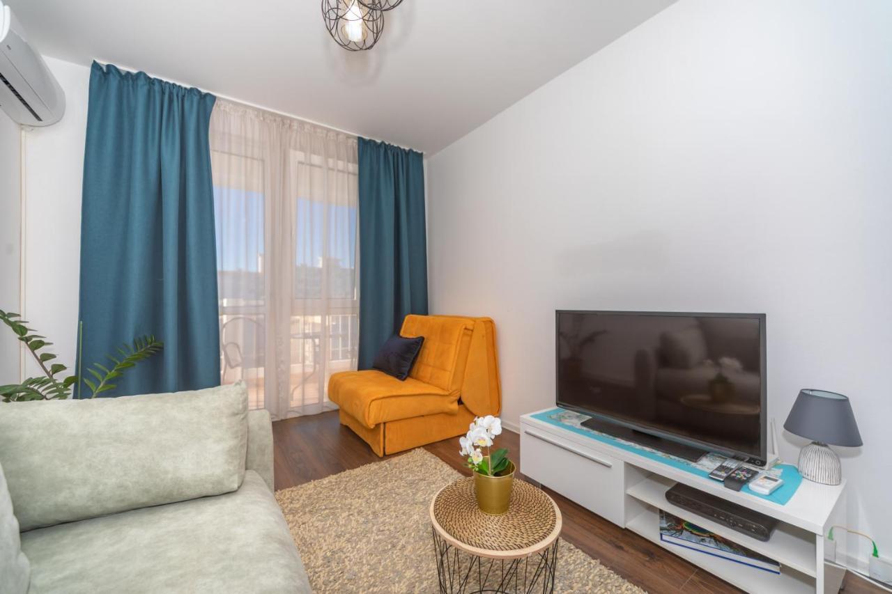 Aloha Apartman Бар Экстерьер фото